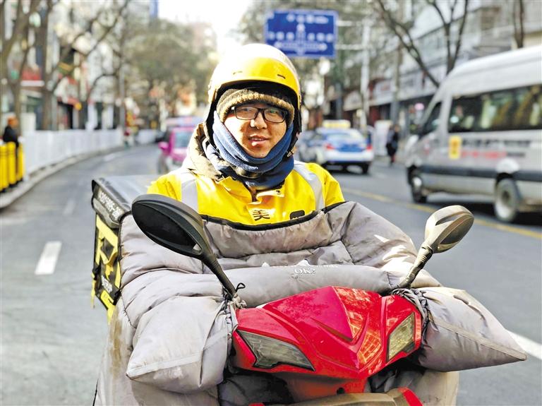 外賣(mài)小哥王全軍：好好干，在蘭州買(mǎi)套房